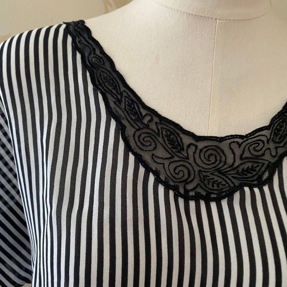 Vintage Valentino Intimo Intimates Ladies Small - Picture 3 of 7